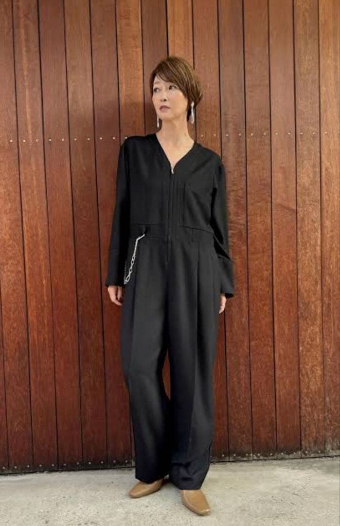 【美品】conte オールインワン ジッパー付き