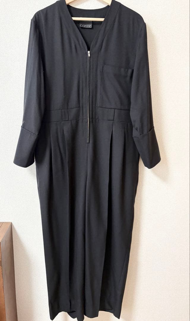【美品】conte オールインワン ジッパー付き