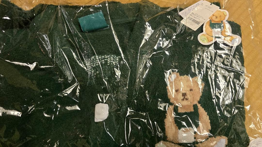 「定価割れ」スターバックスジェラートピケパウダースタージャガードカディガン靴下。