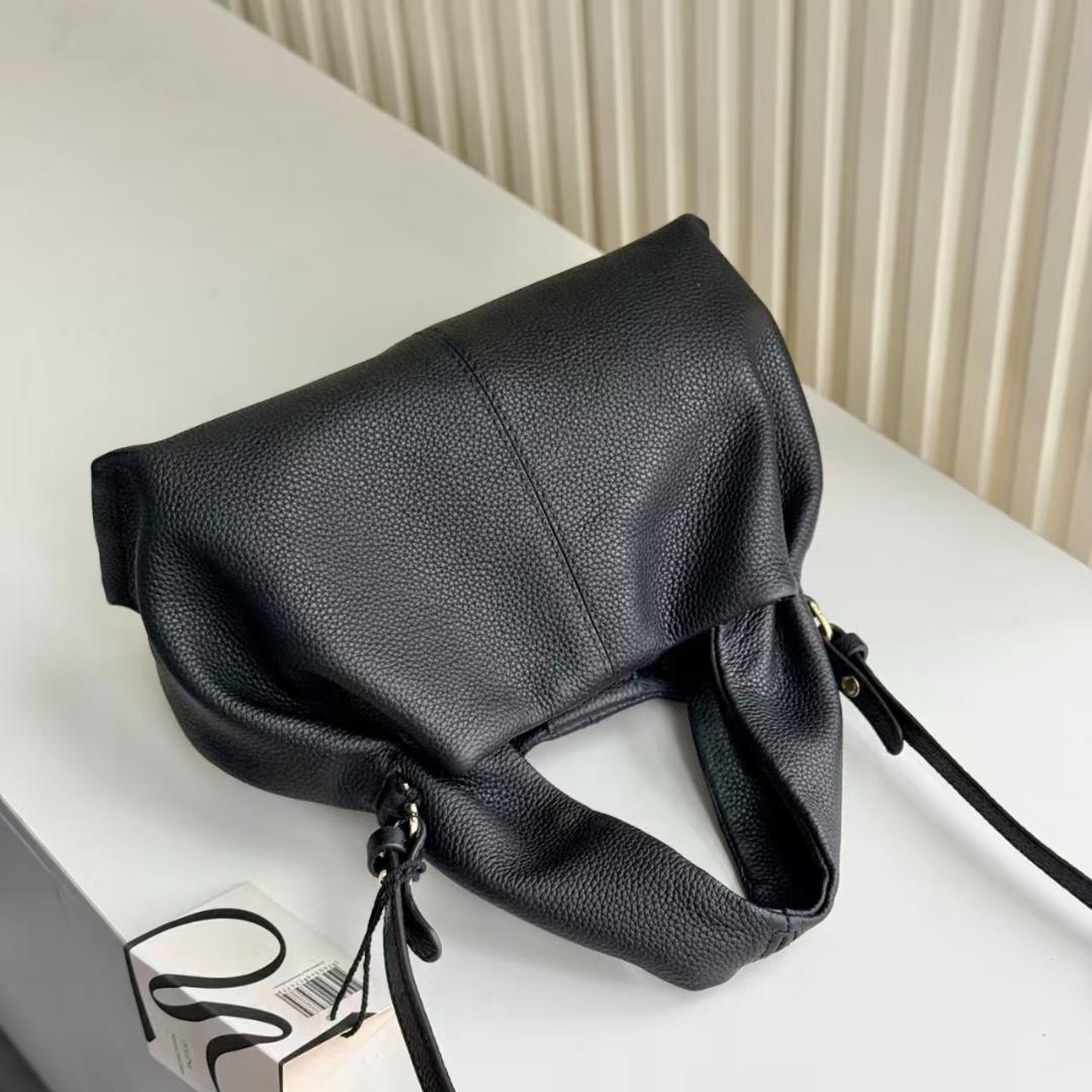 セール！Polène 黒 レザー ショルダーバッグ ハンドル付き mini