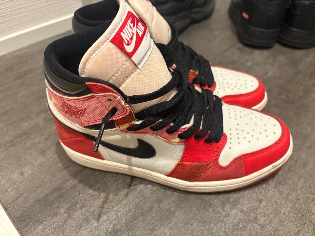 エアジョーダン1 スパイダーマン