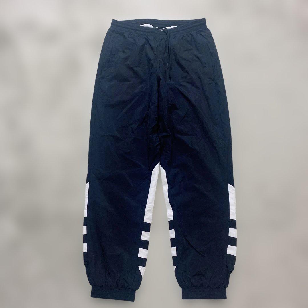 アディダス オリジナルス ビッグトレフォイル ナイロンセットアップ　黒（ L）