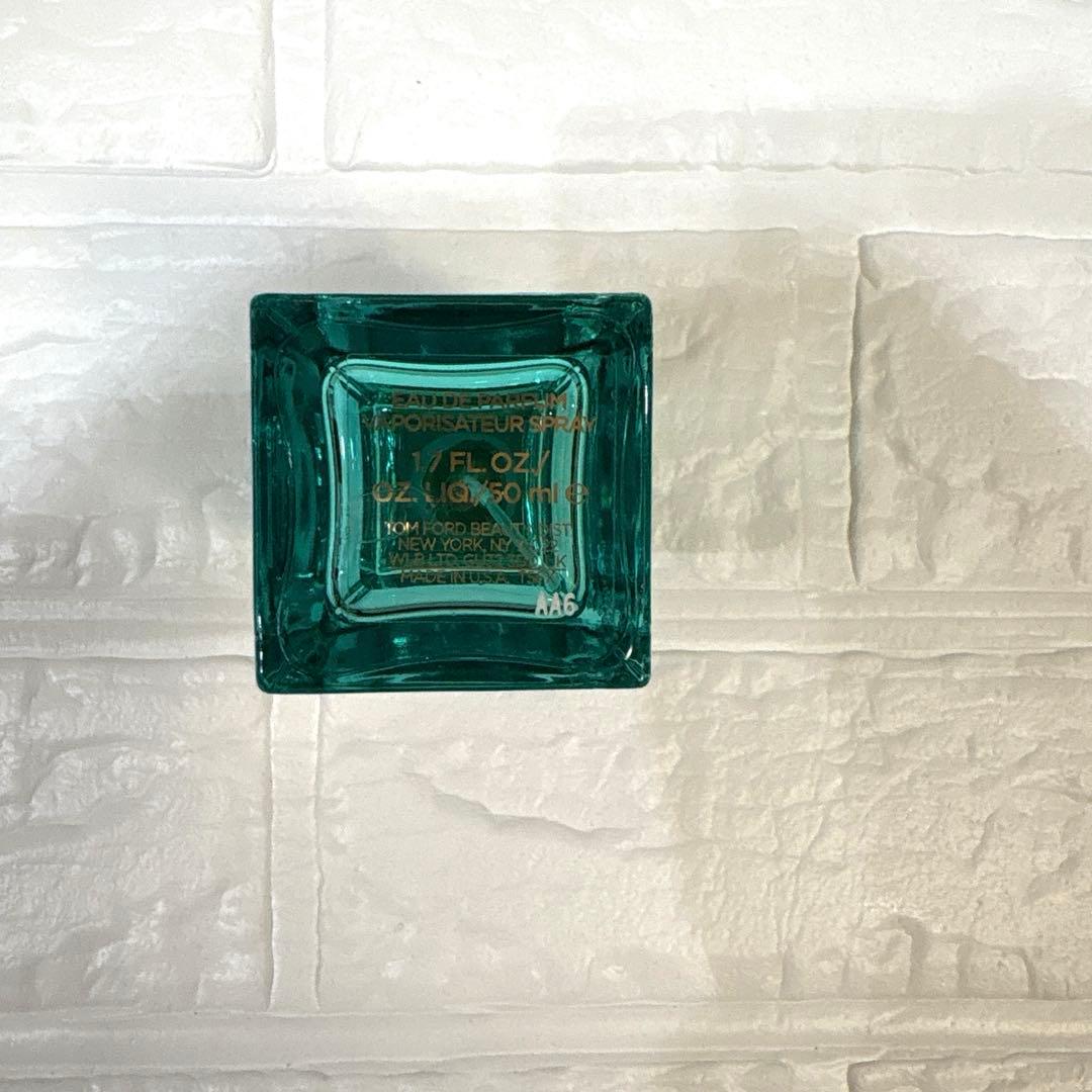 香水(女性用) TOM FORD SOLE DI POSITANO 50ml