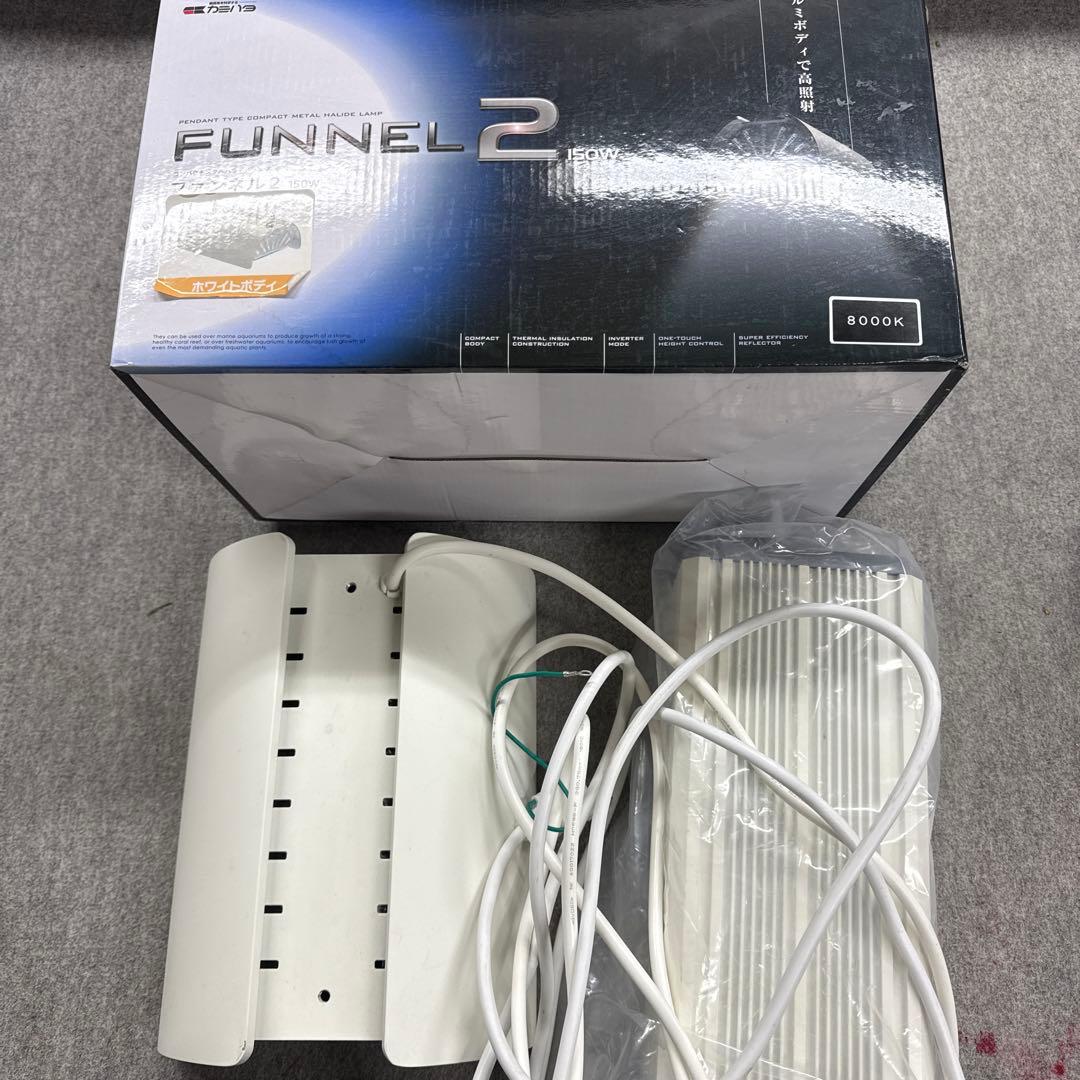 横浜けい　カミハタ　ライト2台