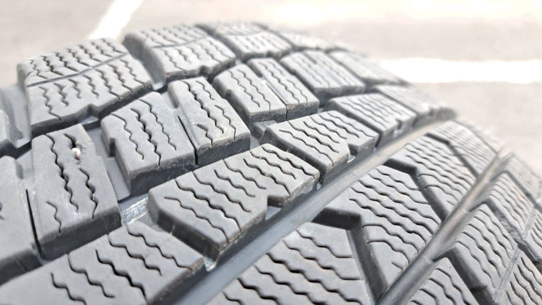 15インチ スタッドレスタイヤ 5本スポークホイール①