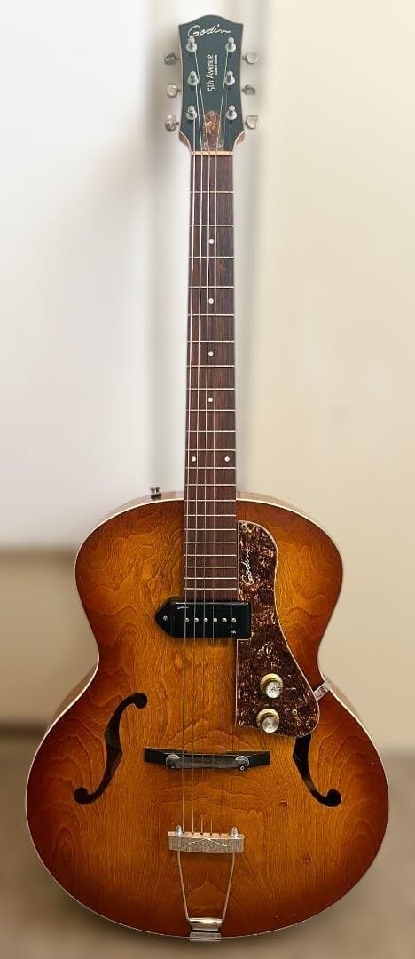 Godin 5th Avenue Kingpin P90 改良仕様 ノイズ対策済