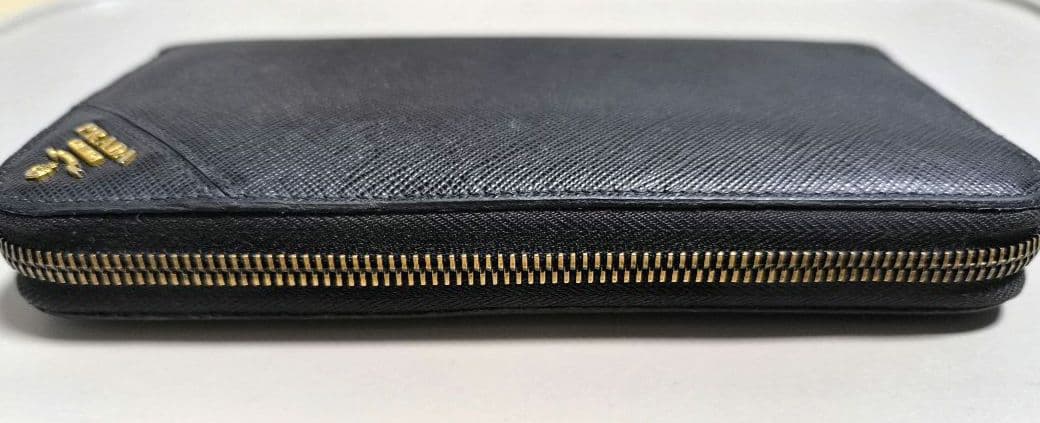【PRADA】プラダ長財布 サフィアーノ レザージップアラウンドウォレット