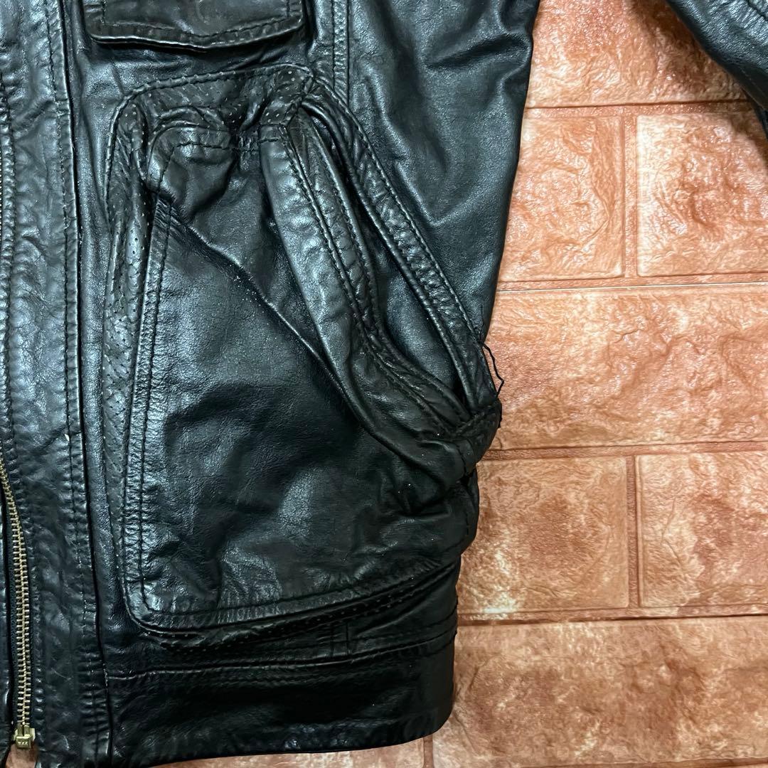 い*し様 DIESEL（ディーゼル）牛革製レザージャケット Mサイズ ブラック