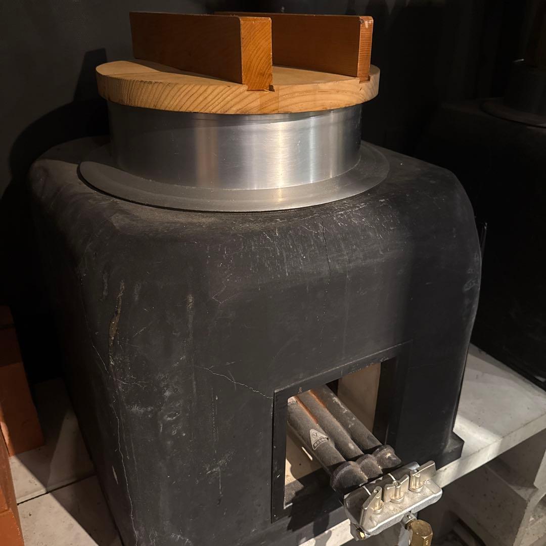 釜戸、羽釜、コンロ、煙突セット