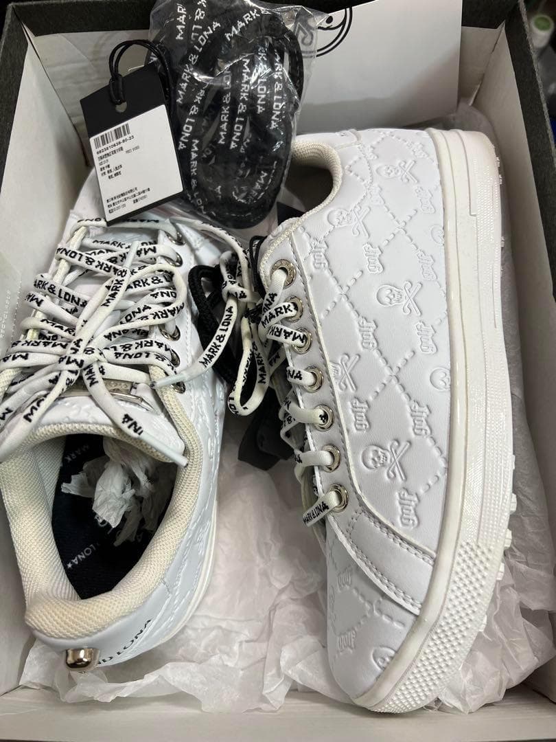 MARK&LONA マークアンドロナ エンボスキルトスカルスニーカー23.0