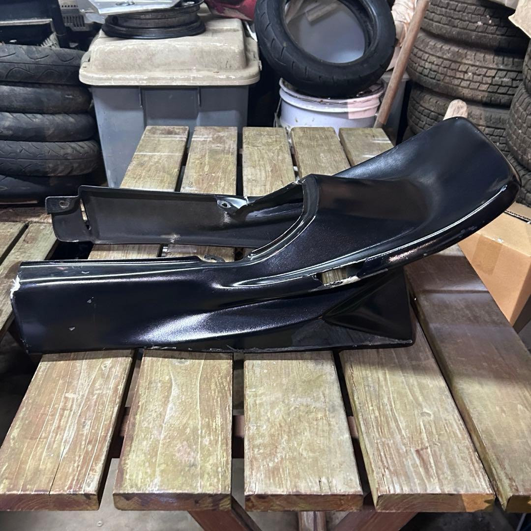 vtz250 ファイターテール 割れ・欠けあり