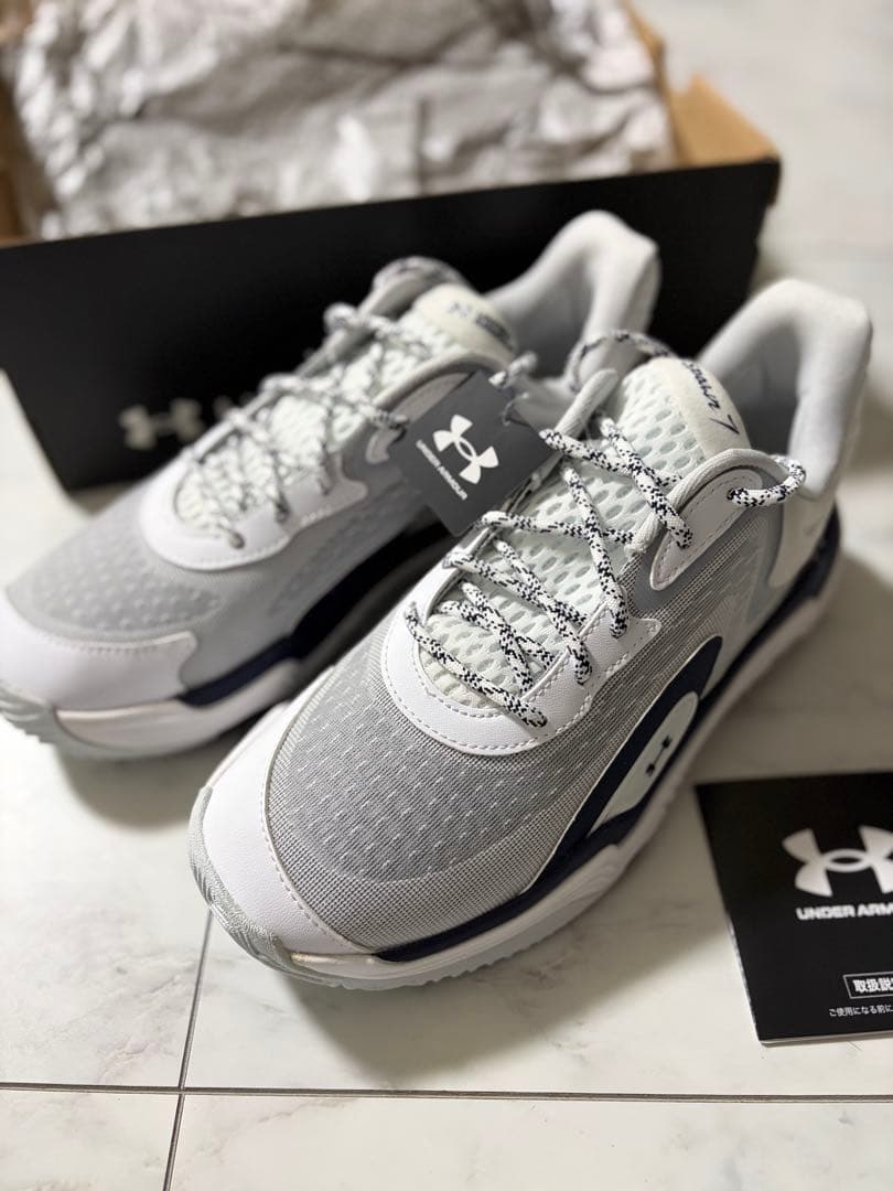 Under Armour UAスポーン7 25.5㎝