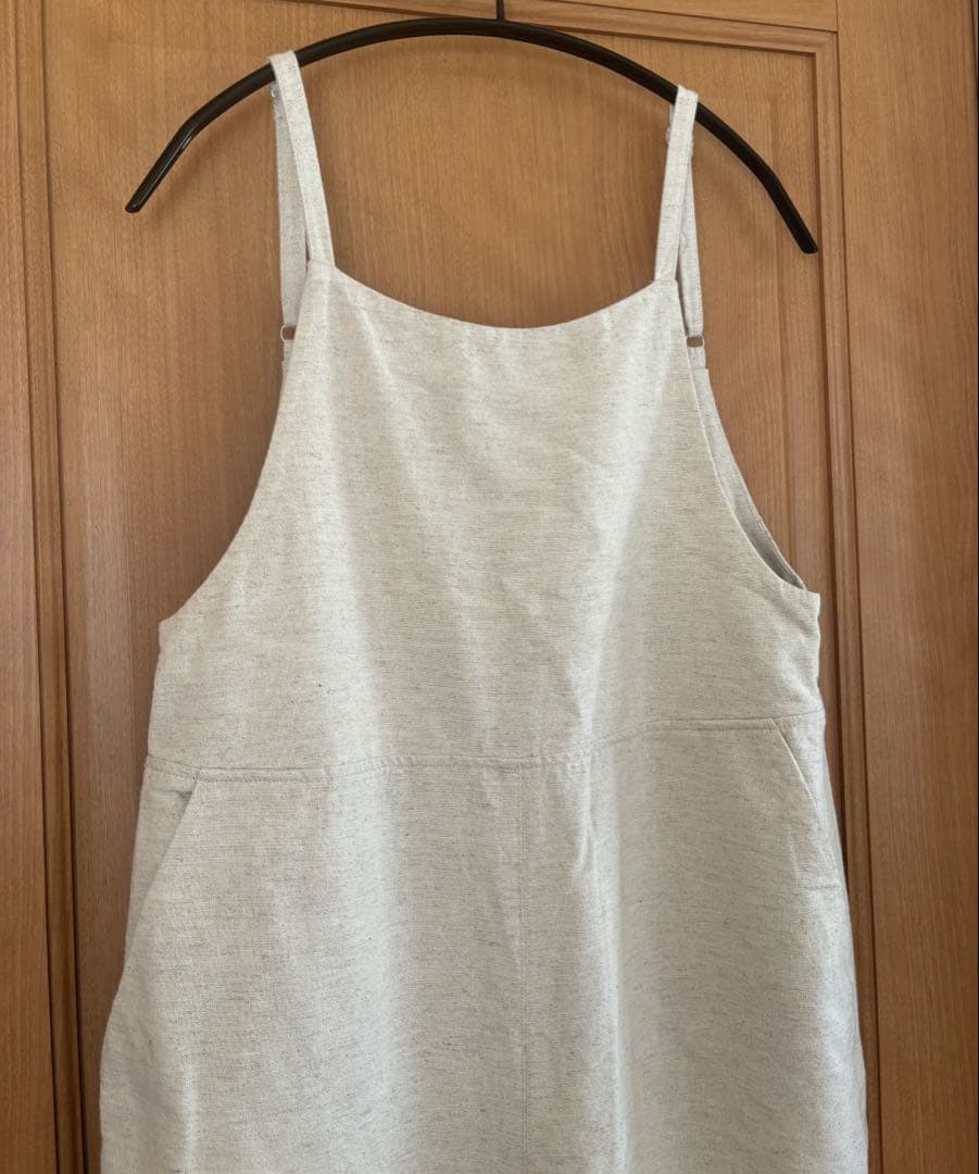 アーバンリサーチドアーズ コットンリネンBACKギャザーサロペット