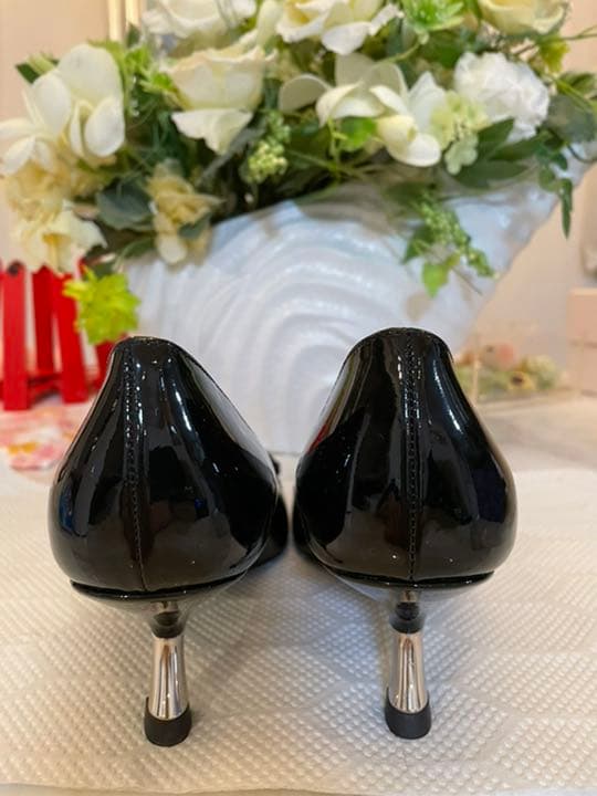 PRADA エナメル　ピンヒール　値下げ