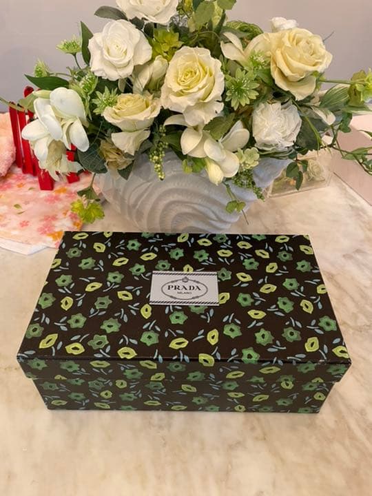 PRADA エナメル　ピンヒール　値下げ