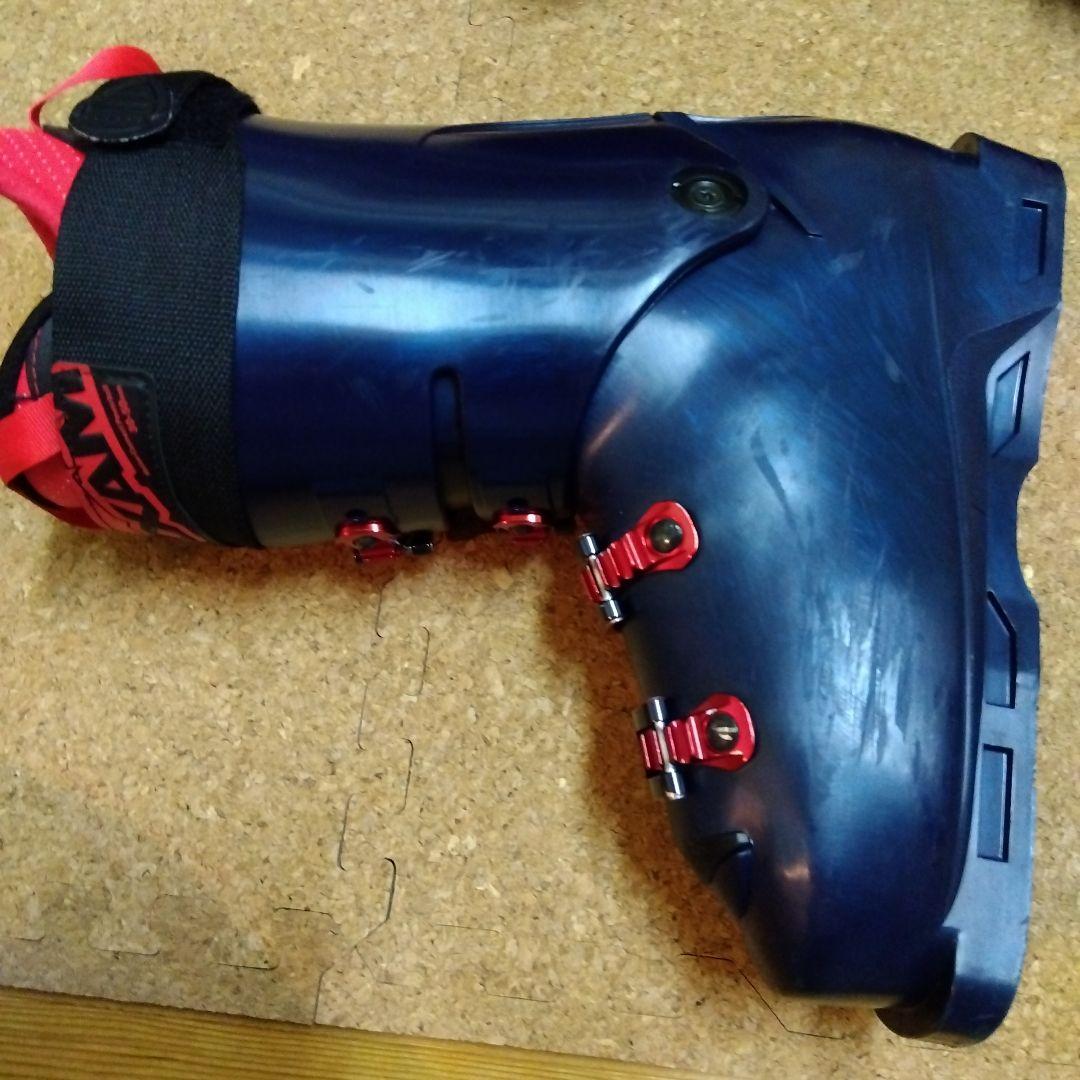 ゆたちん様のレグザムスキーブーツREVO100M