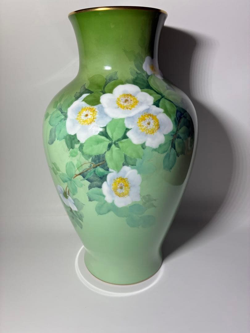 大倉陶園　花瓶 グリーン花柄
