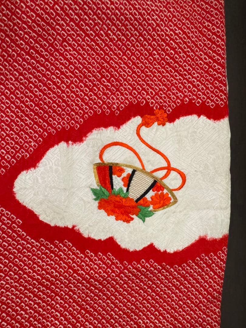 赤色花柄刺繍着物 七五三用　正絹総絞り　7歳