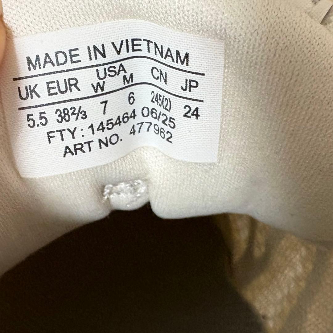 SALOMON XT-WHISPER VOID 24.0 ホワイト スニーカー