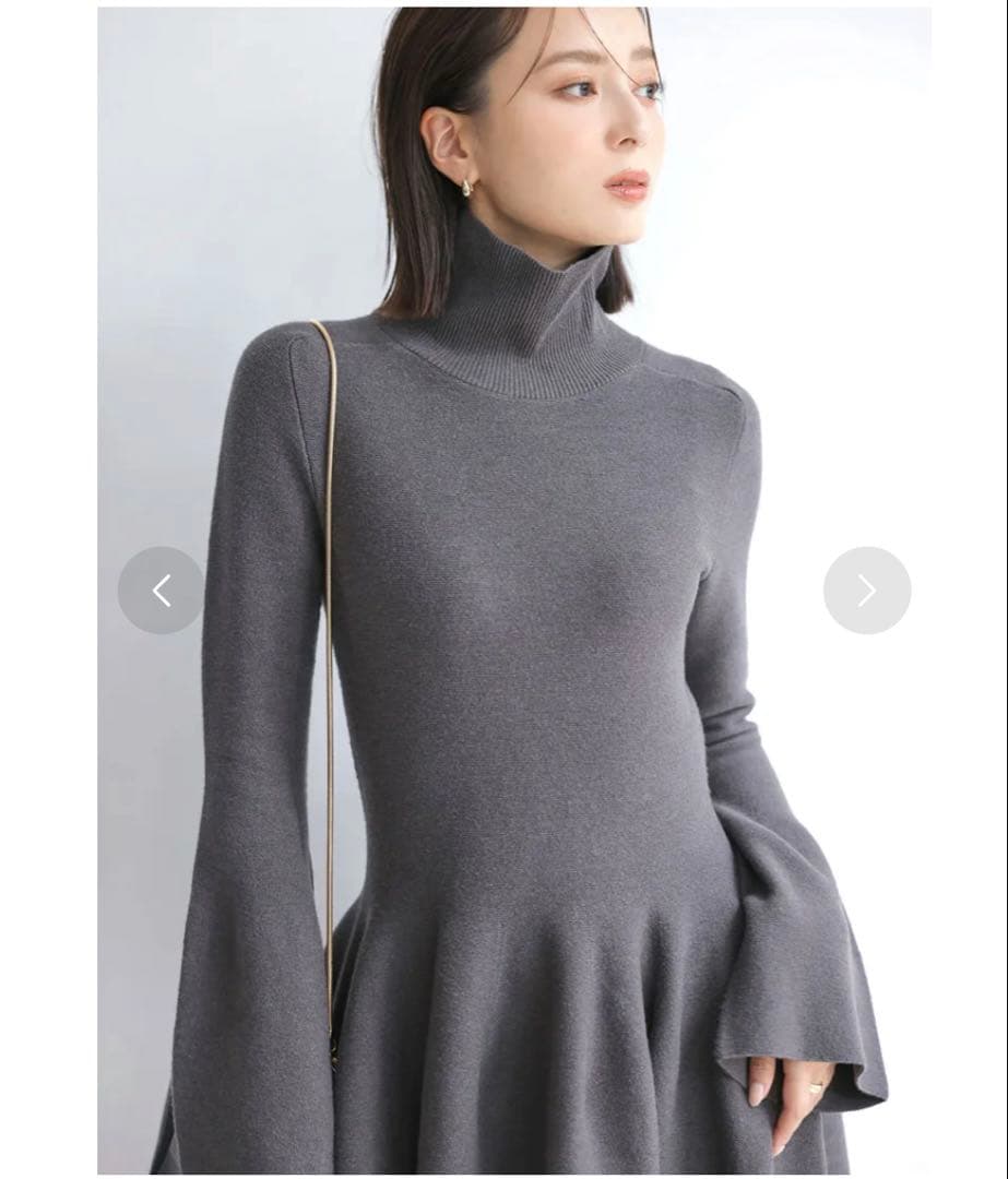 anuans アニュアンス　フレアーミニニットワンピース　未使用