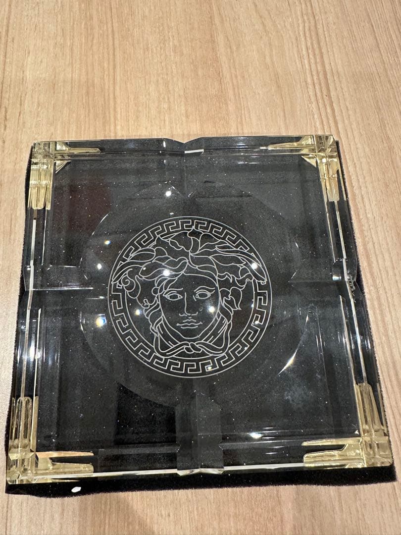 ヴェルサーチ ローゼンタール クリスタル 灰皿