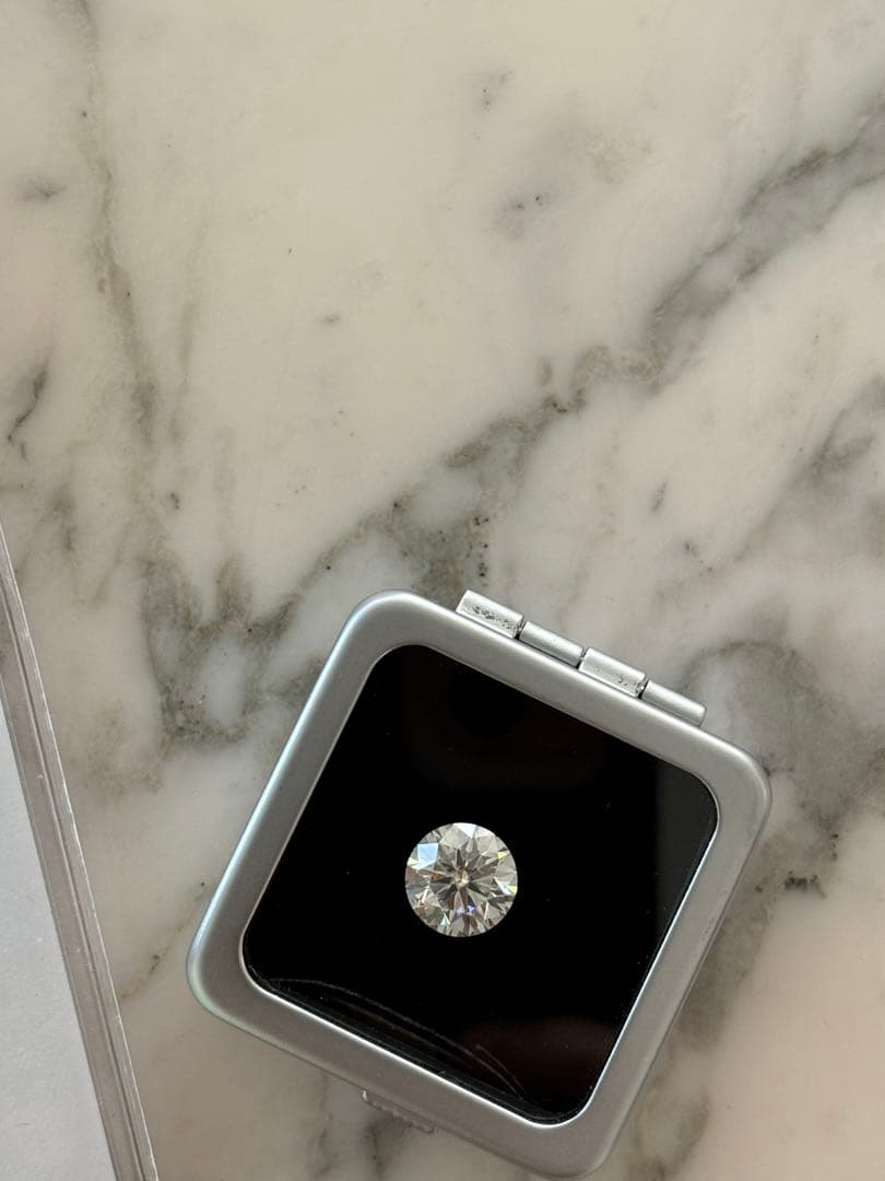 ラボグロウン ダイヤモンド　Amora gem 3.00カラット