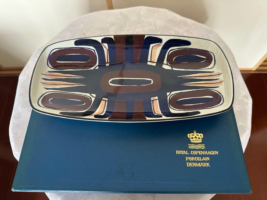 ロイヤル　コペンハーゲン テネラ 　　　　　　　　　　　長大皿