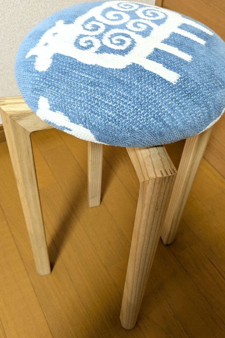 ★お値下げ★KLIPPAN（クリッパン）スツール　ヒツジ　ブルー系