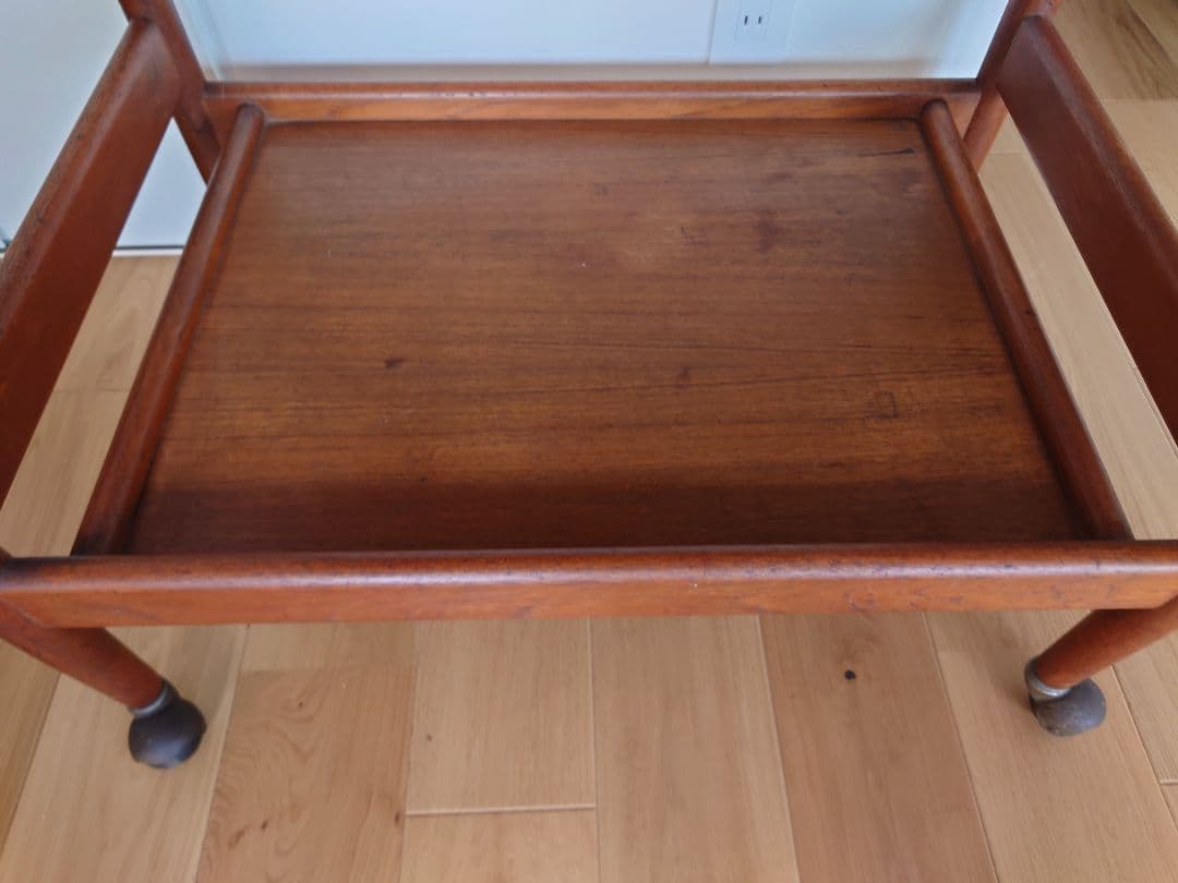 デンマーク製 北欧ビンテージ ワゴン 60s チーク