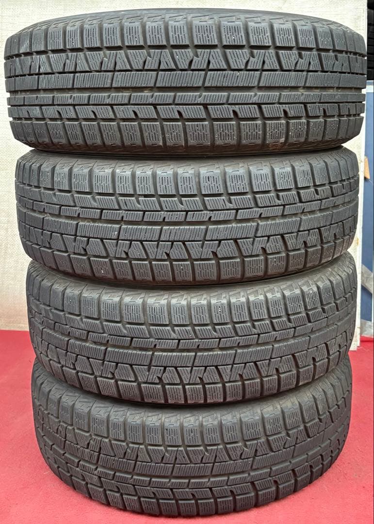 バリ山横浜スタッドレスタイヤ。4本のみ販売です。215/65R16 IG50