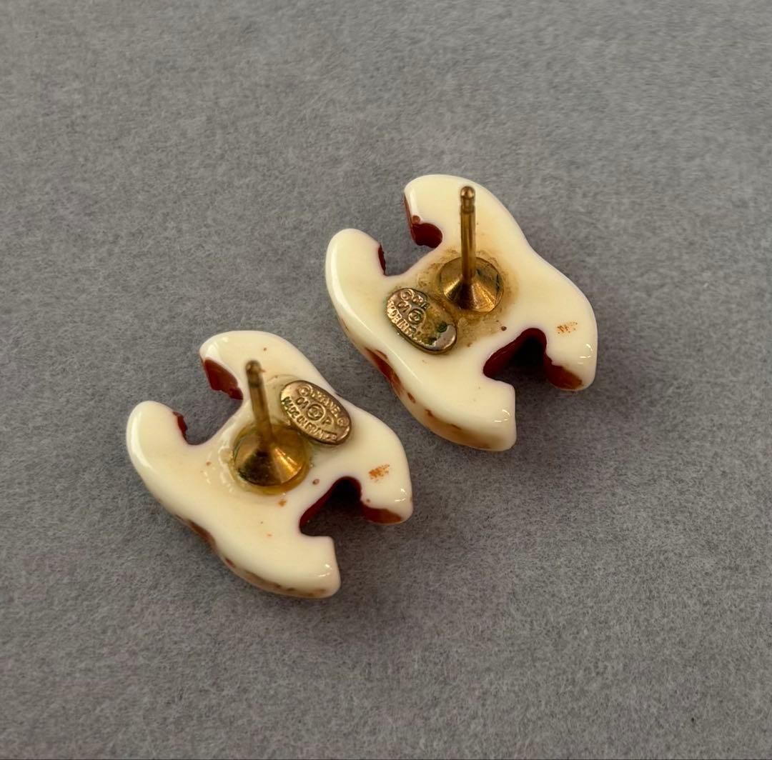 CHANEL ロゴ ピアス ヴィンテージ