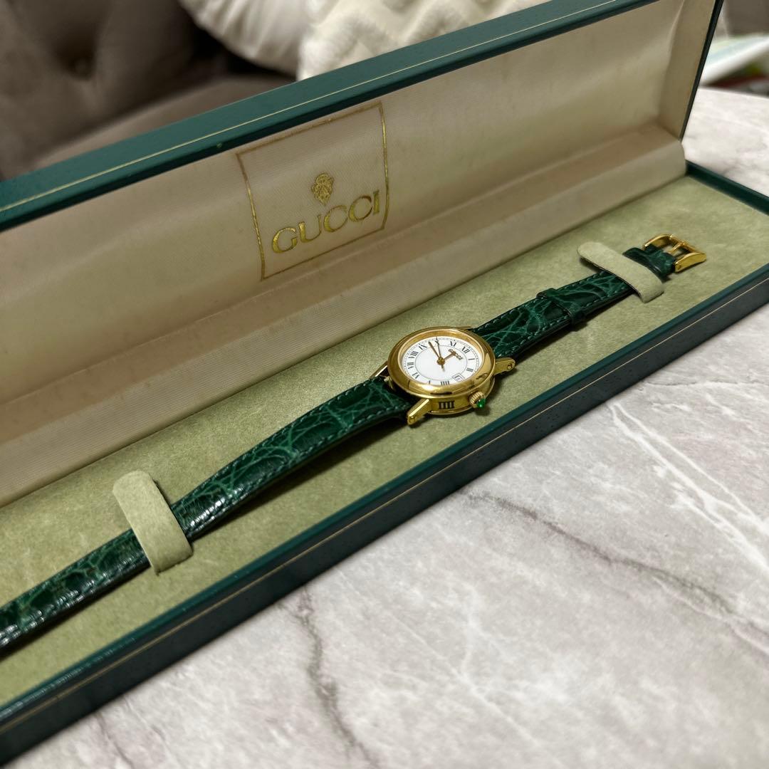 GUCCI グリーンレザー 腕時計(クォーツ)