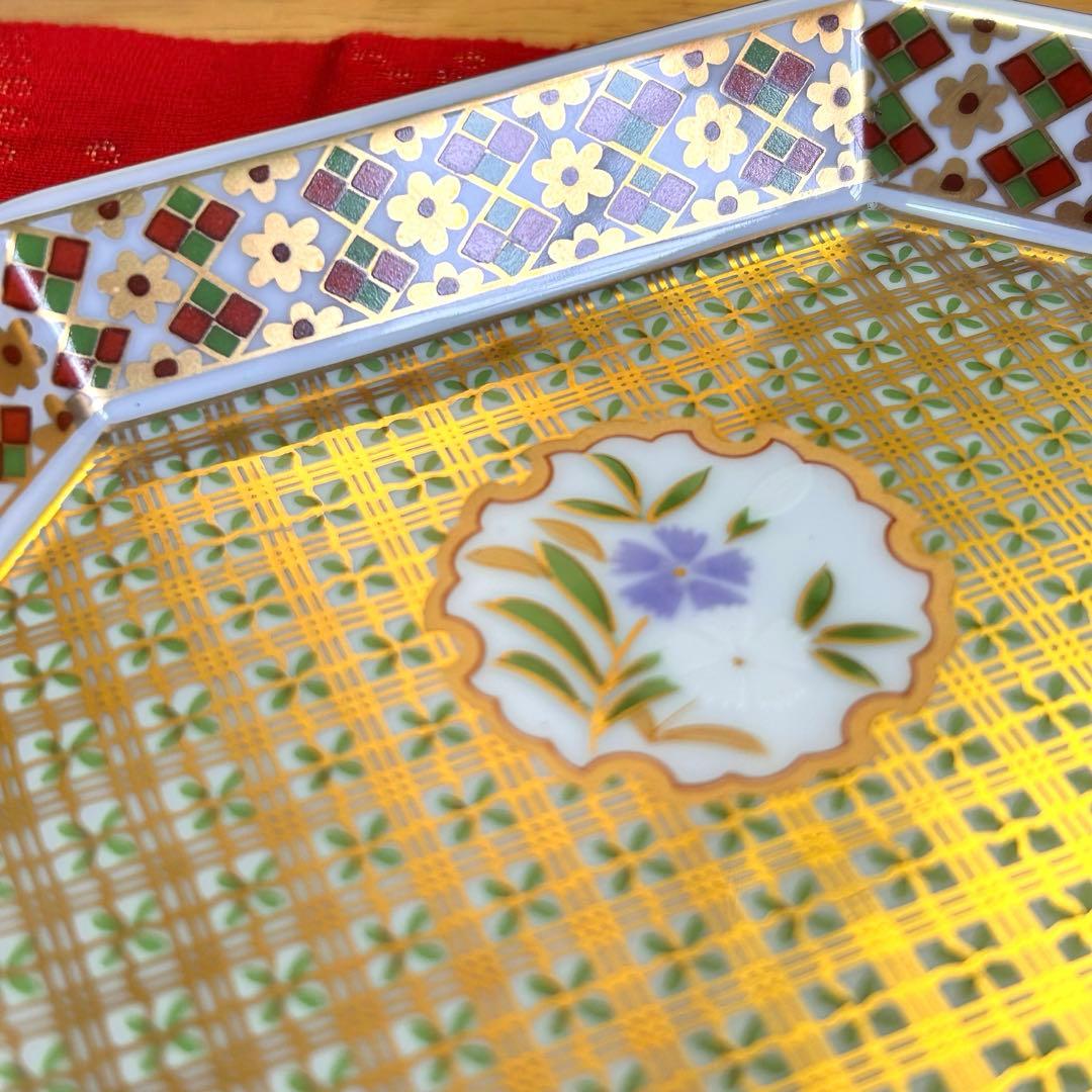 【未使用品】美濃焼　庫山窯　金彩狩衣　八角長盛大皿　オードブルプレート　廃盤品