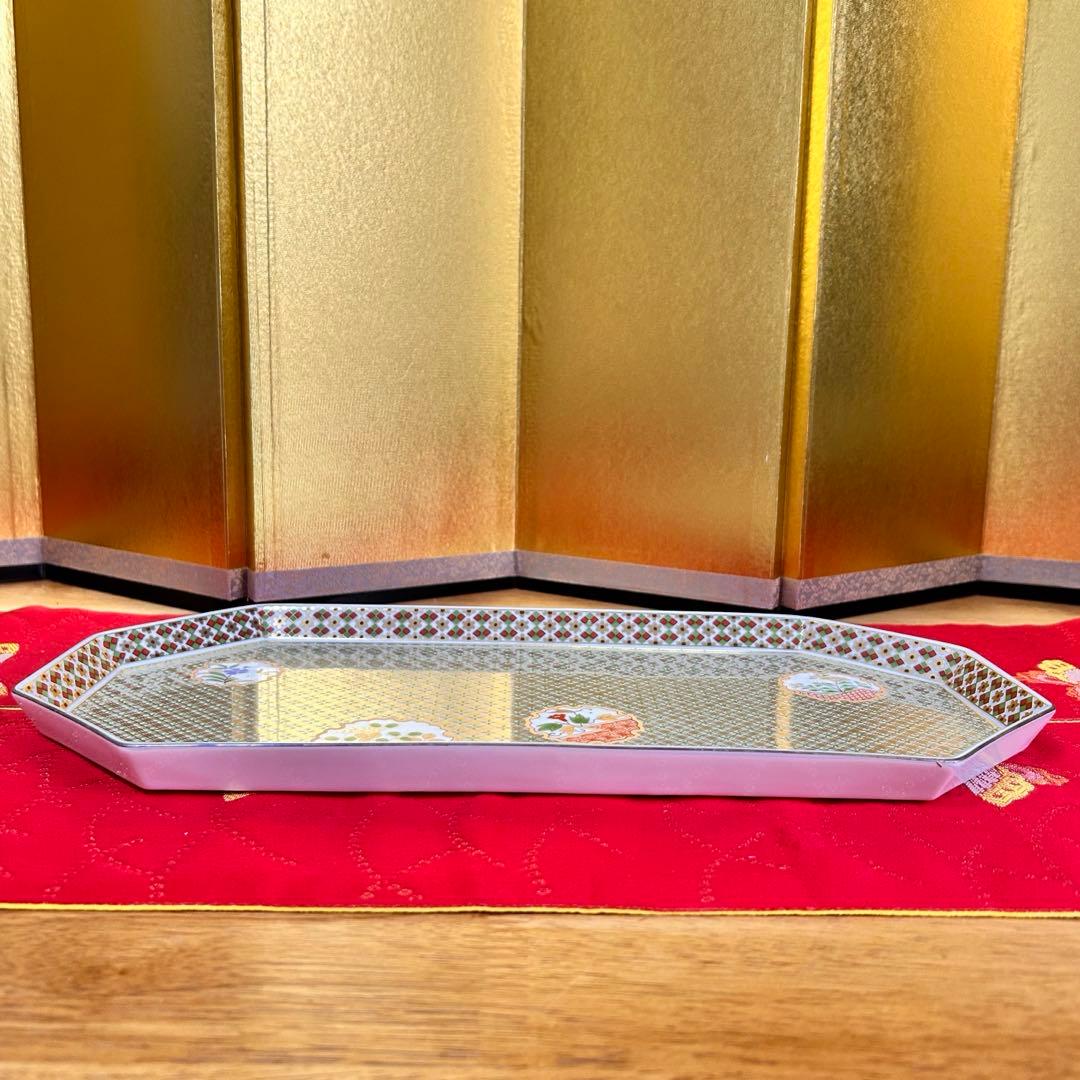 【未使用品】美濃焼　庫山窯　金彩狩衣　八角長盛大皿　オードブルプレート　廃盤品