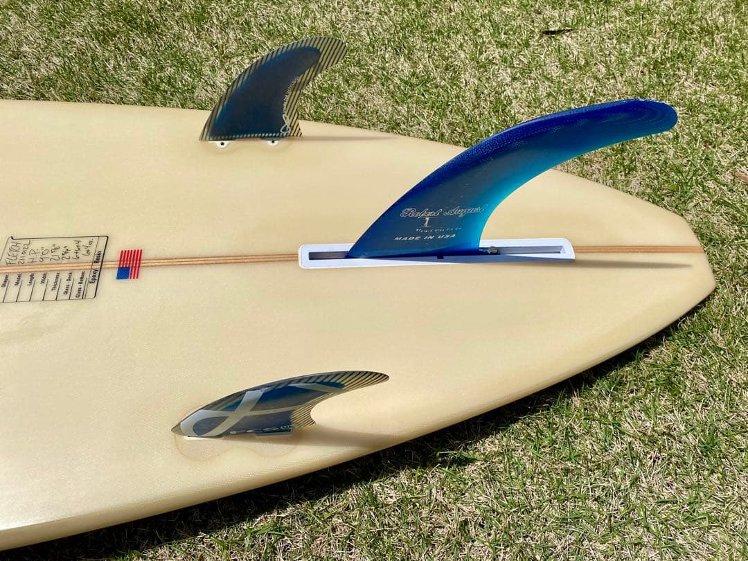 フレッチャー・シュイナード・デザインズHPロングボード9.0フィン付き