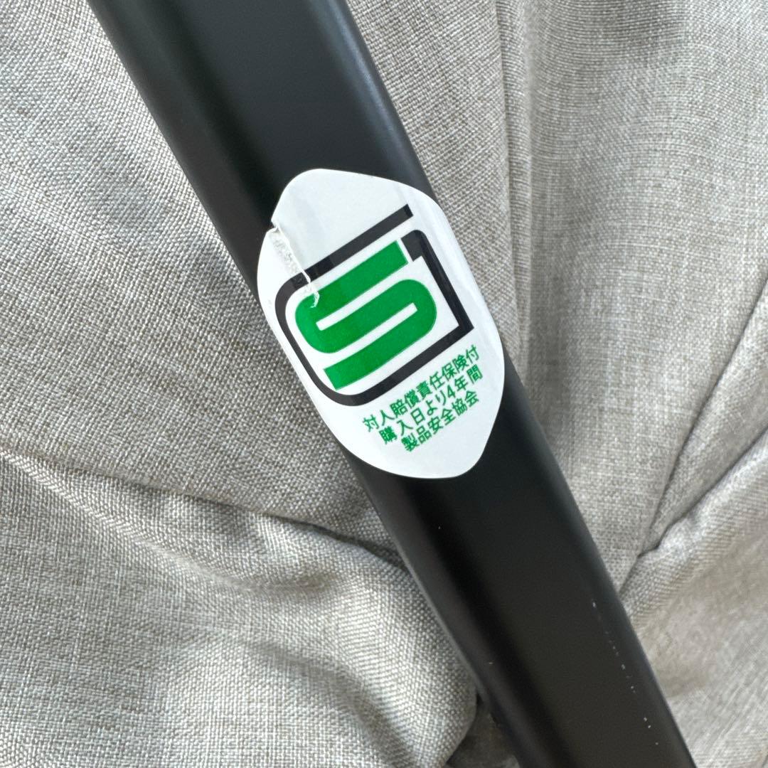 Combi 折りたたみ式ベビーカー