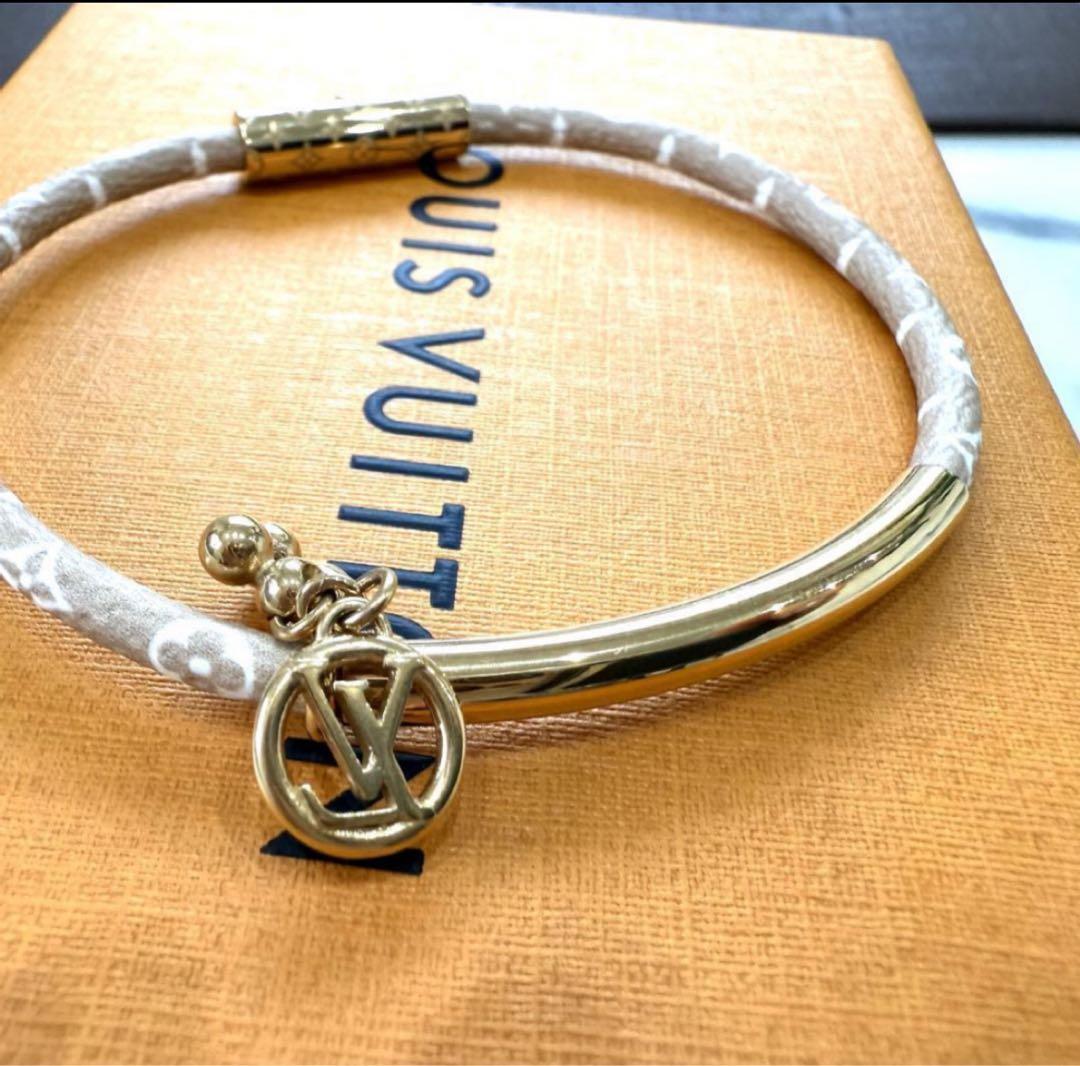 ルイヴィトンブレスレット2本セット