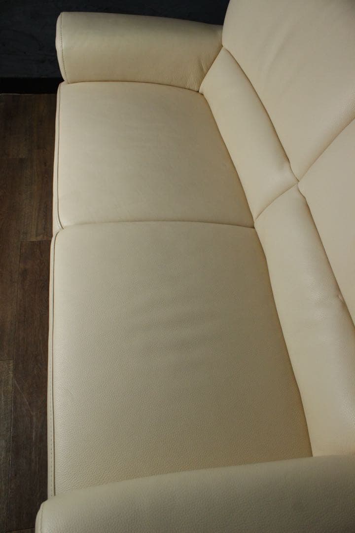 首都圏送無料〜ドイツ ヒモラ30万　総本革　ベルク2.5人掛け　ソファ　クリーム