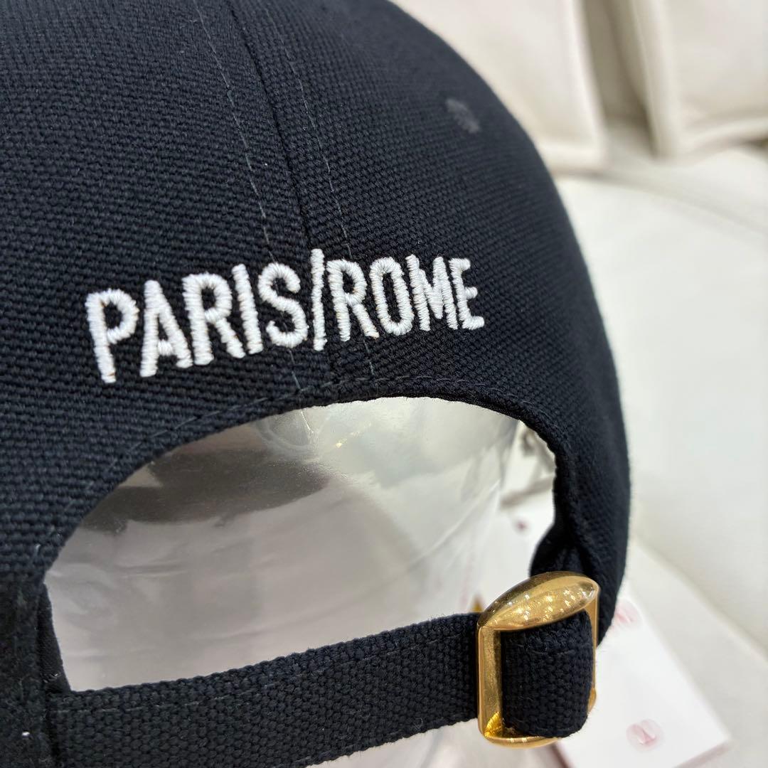 VALENTINO ヴァレンティノ　キャップ