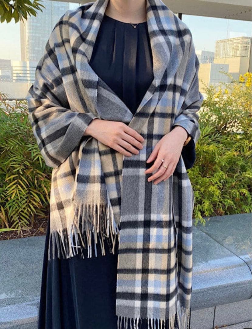 【美品】Joshua Ellisジョシュアエリス　カシミア大判ストール