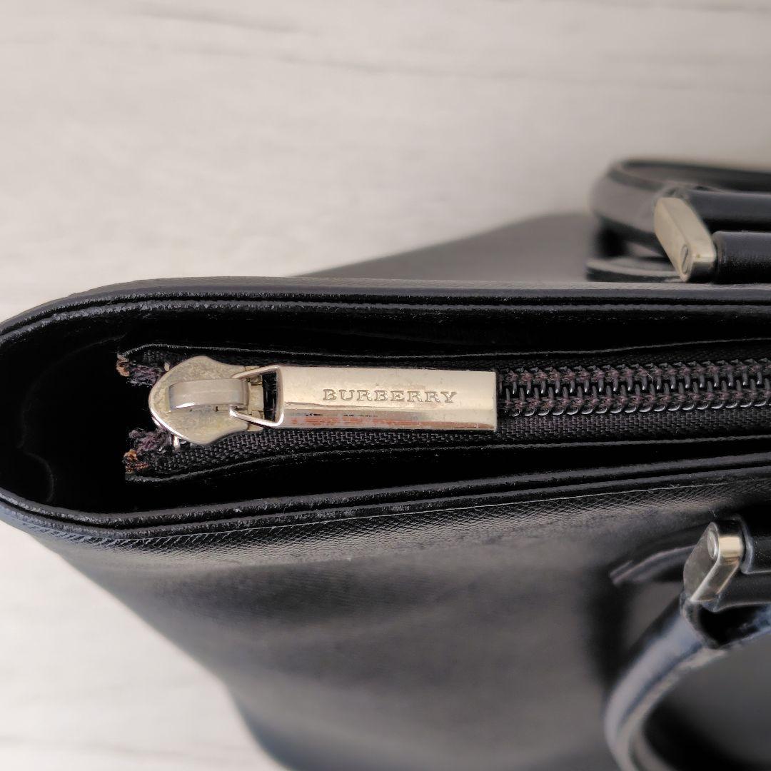 BURBERRY　サフィアーノレザー ノバチェック　トートバッグ　ビジネス　A4