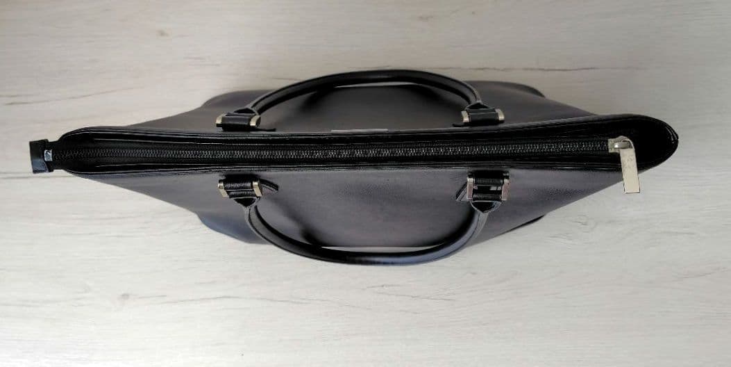 BURBERRY　サフィアーノレザー ノバチェック　トートバッグ　ビジネス　A4