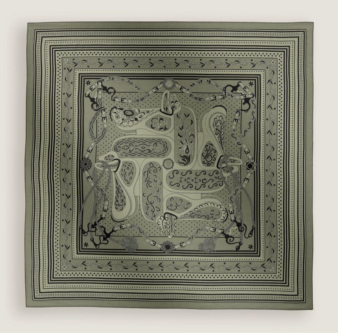 新品 エルメス HERMES カシシル カシミアシルク バンダナ　アマゾンの祭典