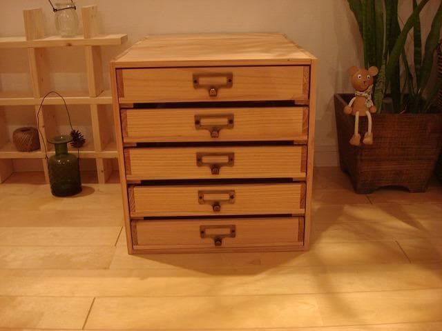 ★送料無料サイズ変更可能★A4ネームプレート5段引き出し②無垢材木製オーダー可能