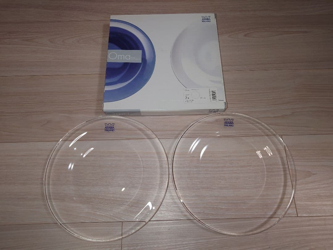 【廃盤】アラビア　オマ　ガラスプレート　22cm　クリア　2枚セット　専用箱有り