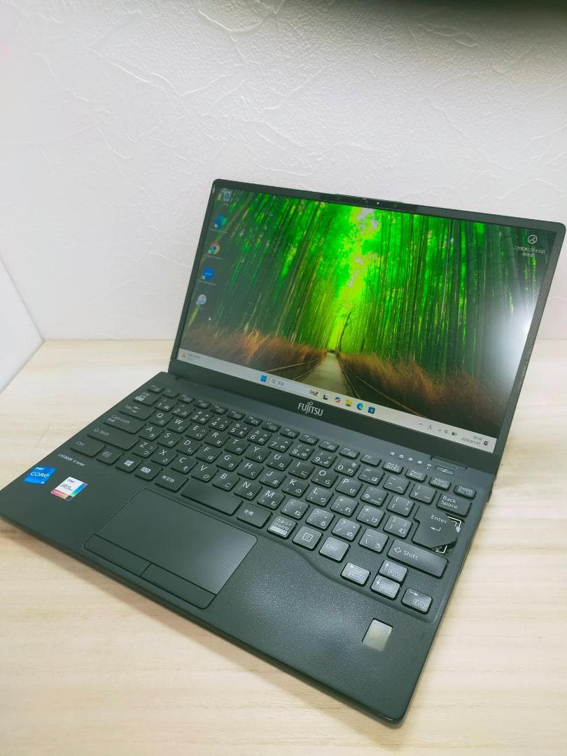 【早い者勝ち】LIFEBOOK　U9311/F 軽量モバイルノート