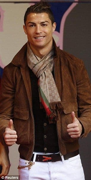 ❤専用❤GUCCI マフラースカーフ❤最高級ウール❤一番人気黒❤