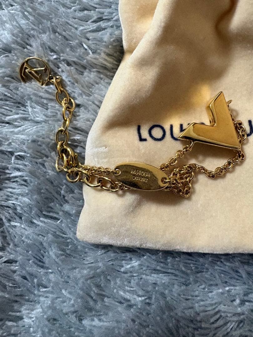 【本日限定お値下げ】LOUIS VUITTON ブレスレット・エセンシャル V