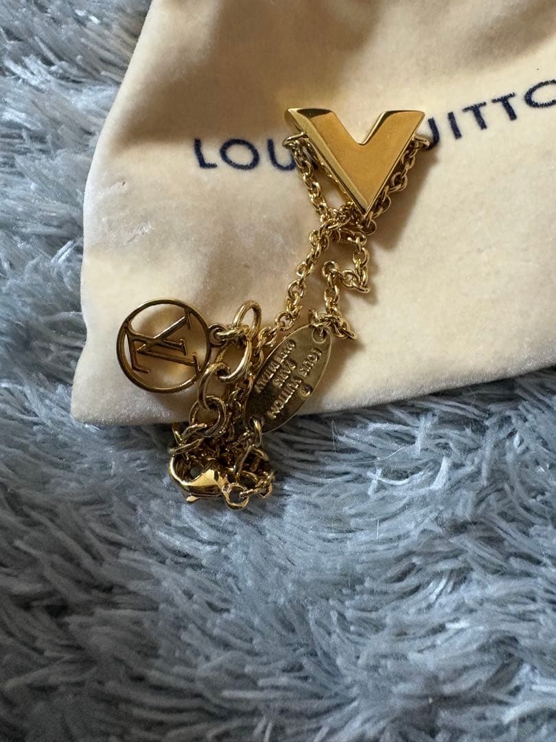 【本日限定お値下げ】LOUIS VUITTON ブレスレット・エセンシャル V