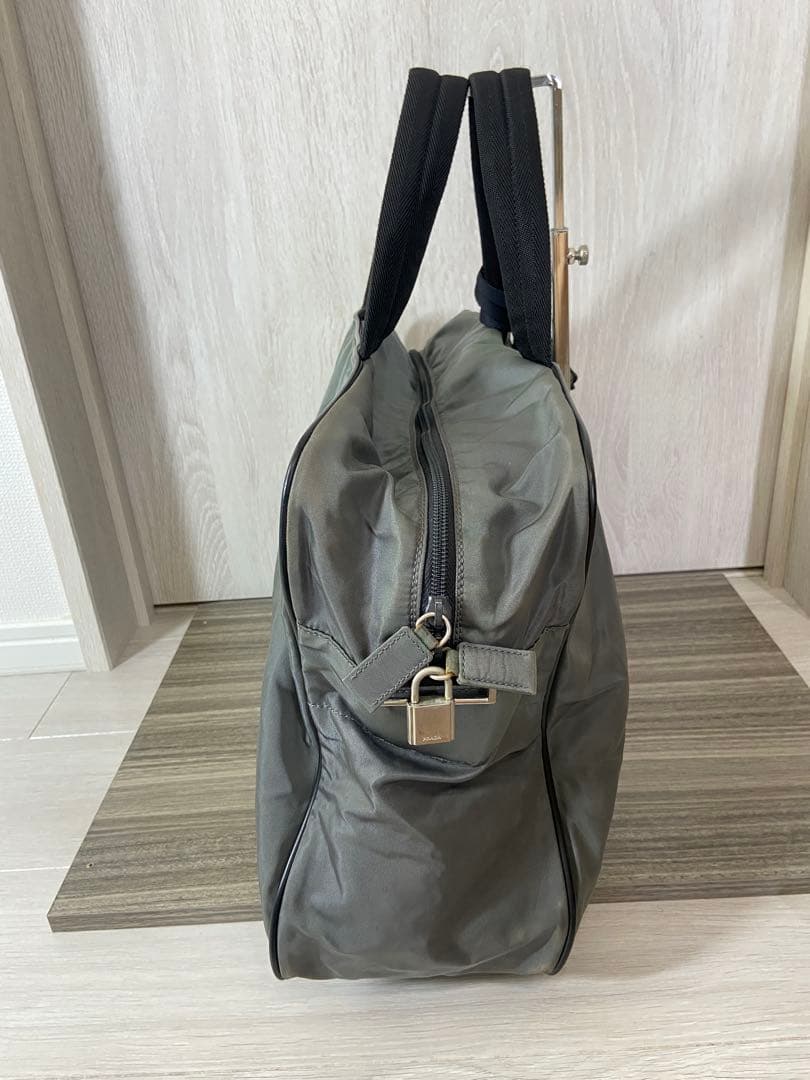 焼く PRADA スポーツ　ボストンバッグ　ナイロン　大容量　カーキ　グレー